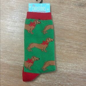 NWT The Christmas Shoppe Dogs With Bow Holiday Socks